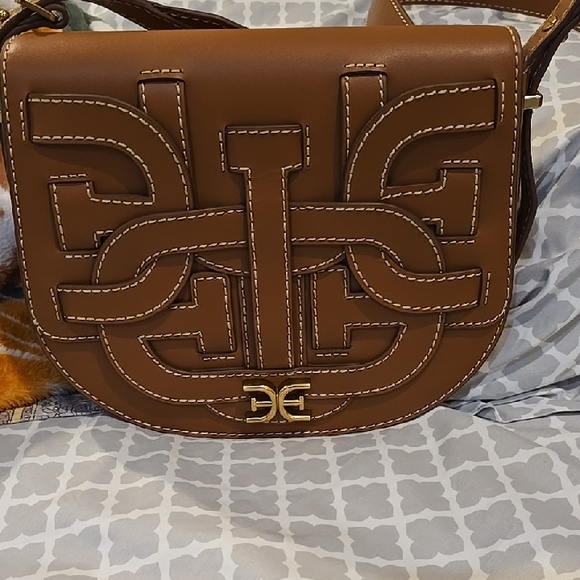 Sam Edelman Handbags - Sam Edelman Tan Crossbody Bag with Gold Accent